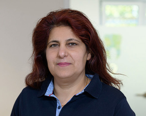 Porträt von Katrin Hallakogla